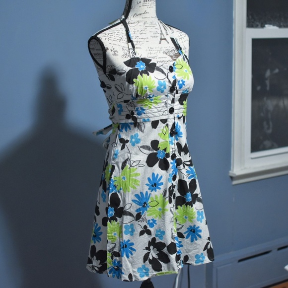 Button Front Floral Halter Cotton Sundress - Picture 3 of 8
